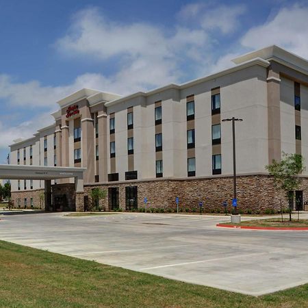 Hampton Inn & Suites Ardmore Exterior photo
